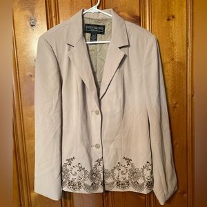 Size 14 Women’s Harris Wallace Jacket 100% Polyester